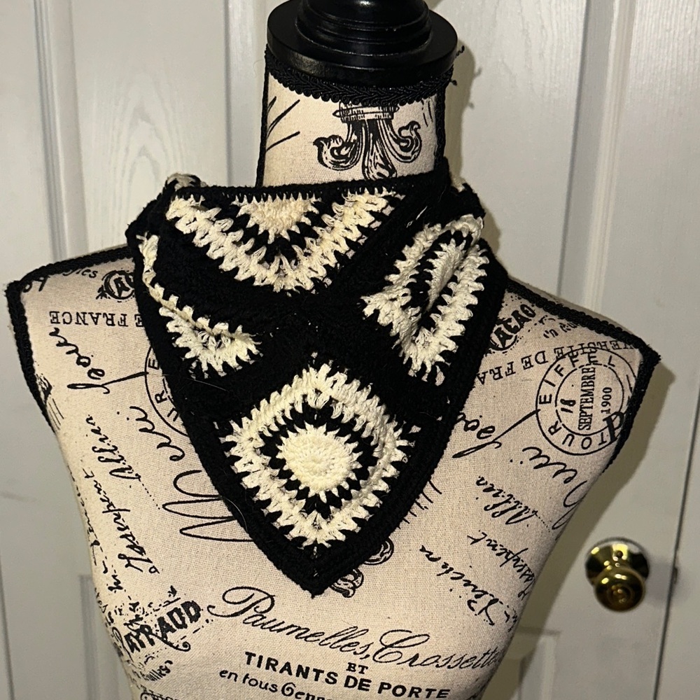 Knit Pattern Head Scarf